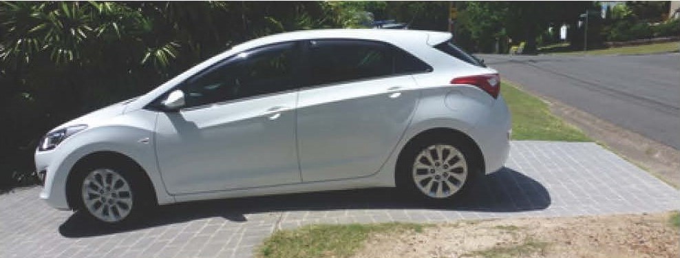 driveway.jpg